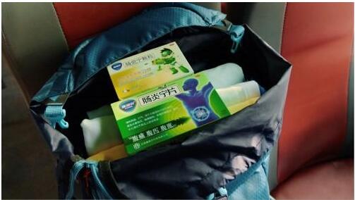 旅途出行常备康恩贝肠炎宁，腹泻不慌张